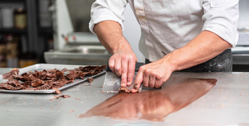 Maître chocolatier passionné, je vous propose mes créations chocolatées artisanales 